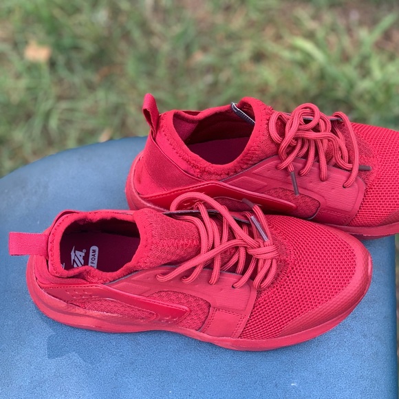 Avia Women's Braced Sneakers Lightweight Shoe New - Picture 10 of 10